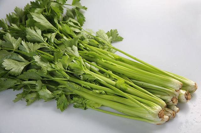 云南檢出11批次不合格食品,涉及農(nóng)獸藥殘留問題、重金屬污染問題